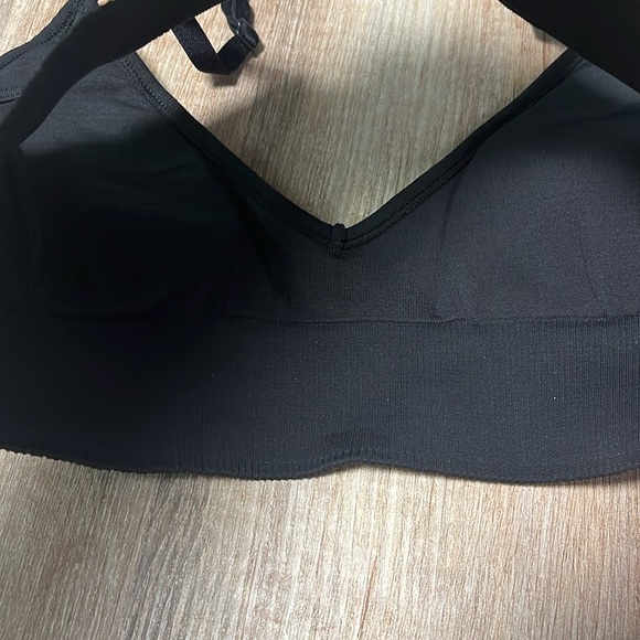 LULULEMON Ebb to Street Bra - Picture 7 of 8